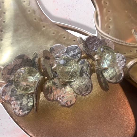 Y2K Vintage Gold Kitten Heels - Picture 6 of 8